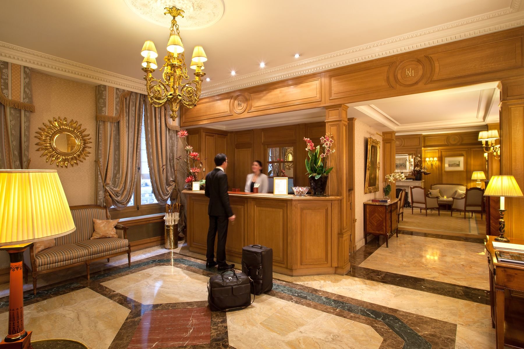 378/Accueil/Hotel_Mayfair_Paris_Front_Office_1_resultat.jpg