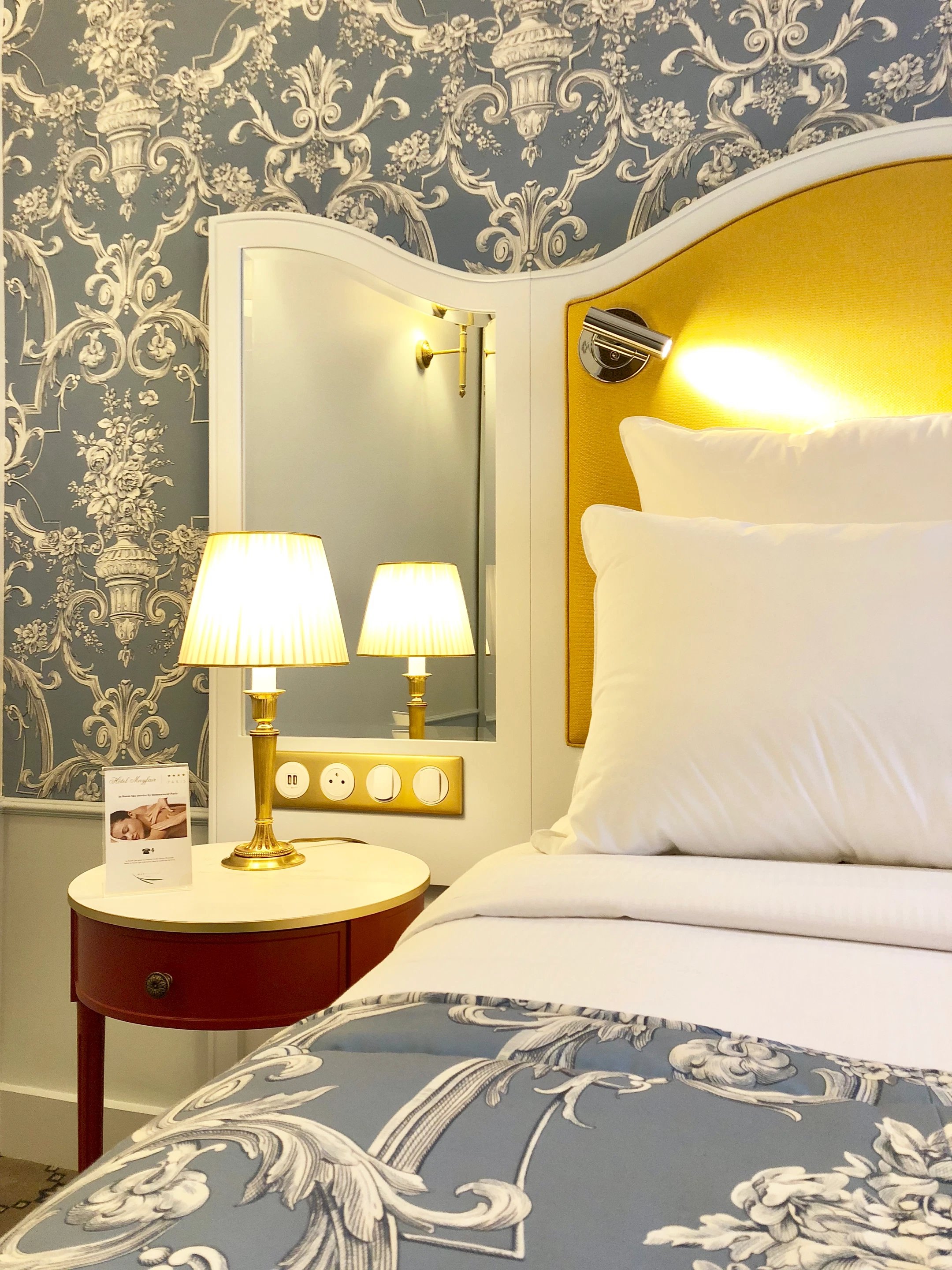 Hotel Mayfair Paris Double Classic Room