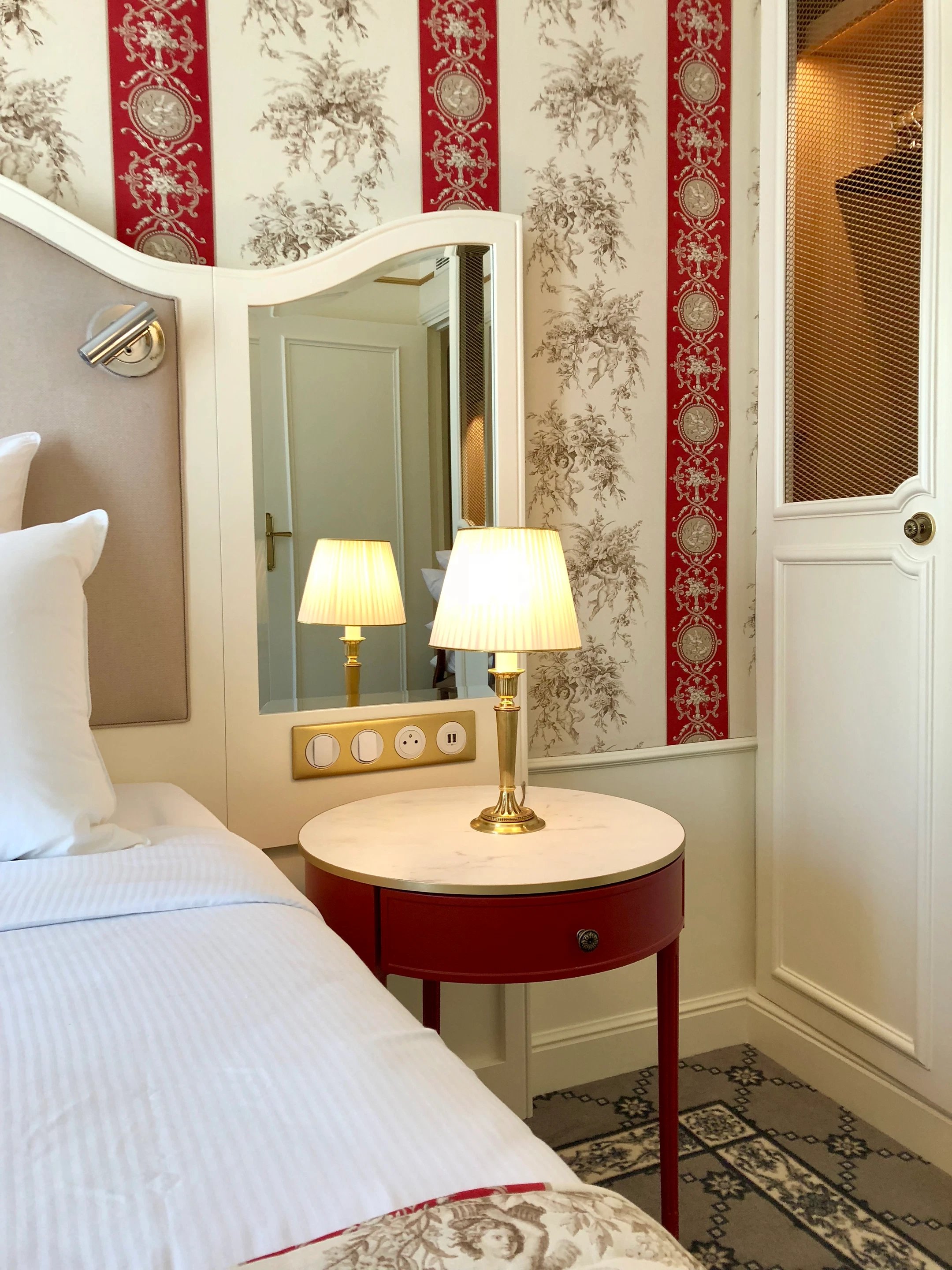 Hotel Mayfair Paris Double Superior Room